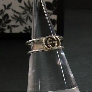 Authentic GUCCI Interlocking G Ring ISO sz: 5 box included if purchased for $299